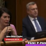 Jana Bittó Cigániková vystupuje v parlamente počas rokovania Národnej rady SR.